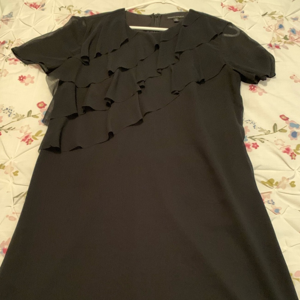 Banana Republic Cocktail Dress w/Ruffle Neck Area